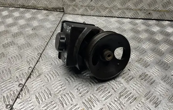 Volvo S70 V70 V70 XC Power steering pump 1275727 1681