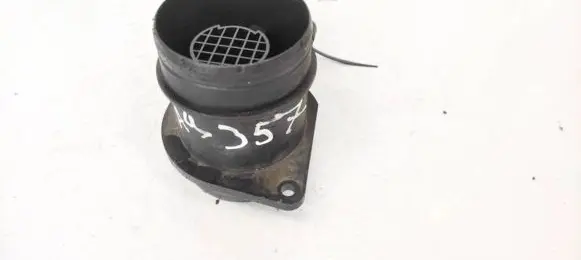 Skoda Octavia Mk2 (1Z) Mass air flow meter 0281002531 038906461B