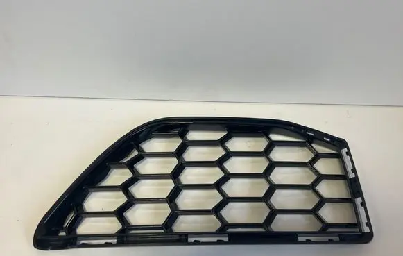 BMW X3M F97 Front bumper lower grill 8065194 51118065194