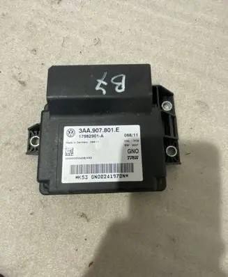 Volkswagen PASSAT B7 Hand brake control module 3AA907801E 17982901A GN00241970N