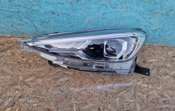 MG MG5 II Headlight/headlamp 8032000 ZS32