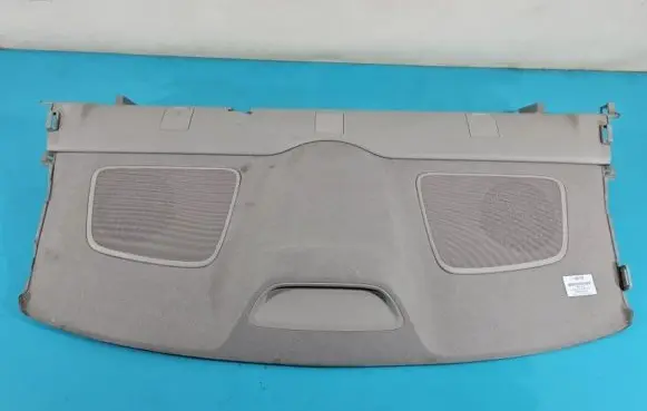 Parcel shelf