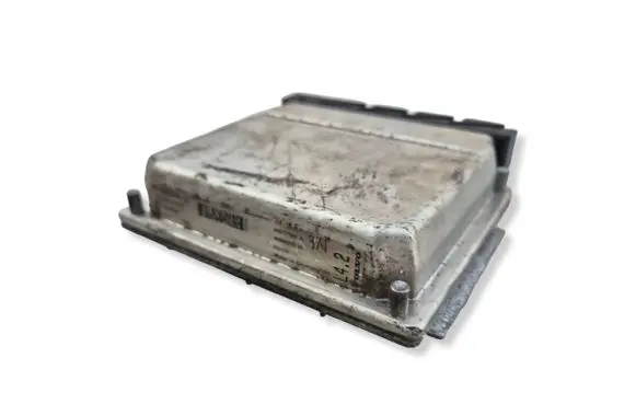 Volvo S60 Engine control unit/module 0281010319