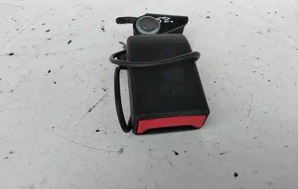 Opel Insignia A Rear seatbelt buckle 13298397