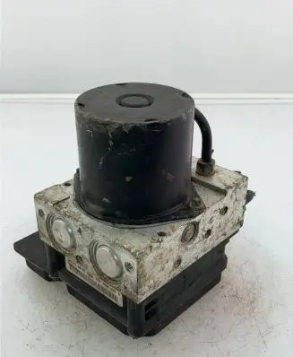 Skoda Fabia Mk2 (5J) ABS Pump 6Q0907379AP