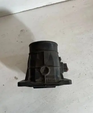 Mitsubishi Carisma Mass air flow meter E5T08371