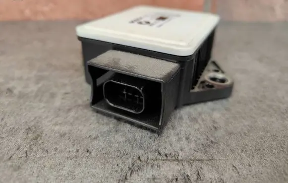 BMW 5 E60 E61 ESP acceleration yaw rate sensor 0265005712 6782371
