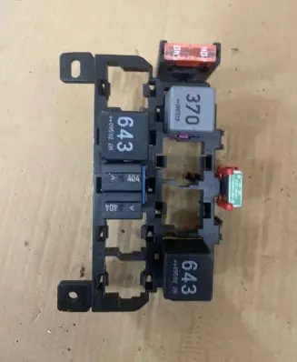 Audi A6 S6 C6 4F Fuse box set 4F0937503
