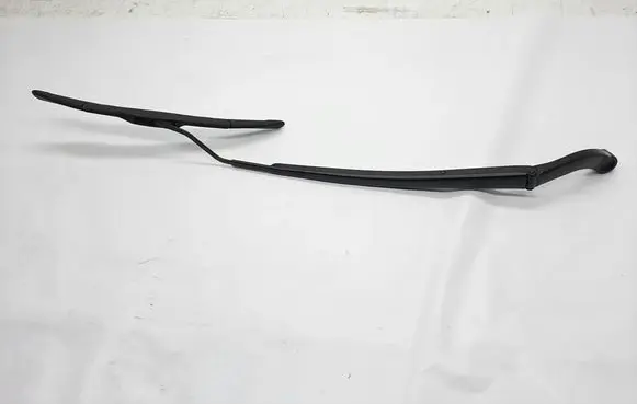Toyota RAV 4 (XA50) Windshield/front glass wiper blade 