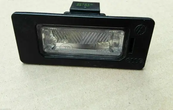 Audi A4 S4 B8 8K Number plate light 8T0943021