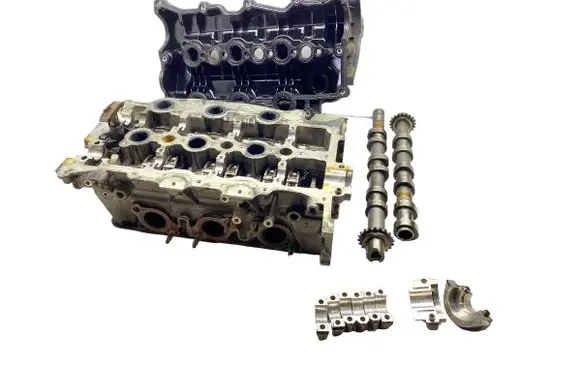 Jaguar S-Type Engine head 4R8Q6090AF 4R8Q6A270AB 4R8Q6A272AC