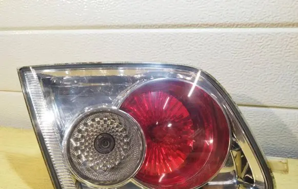 Mazda 6 Tailgate rear/tail lights 22661971
