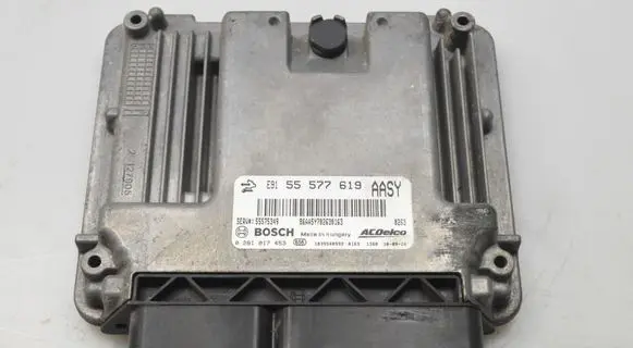 Opel Insignia A Engine control unit/module 55577619