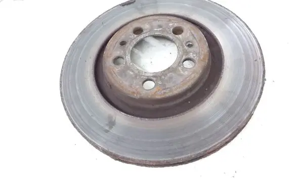 Volkswagen Golf IV Front brake disc