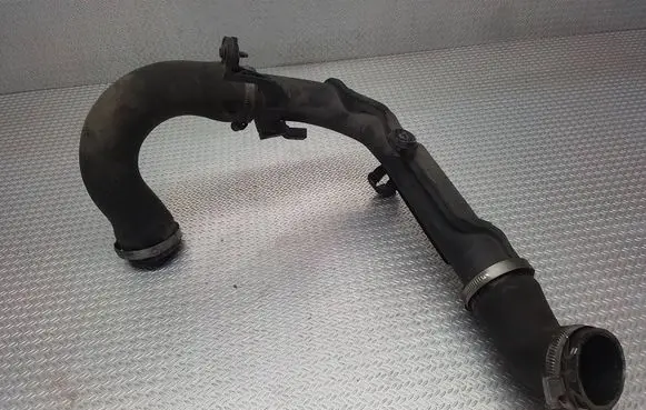 Volkswagen Caddy Intercooler hose/pipe 1K0145770AE