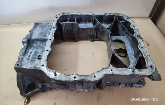 Hyundai Santa Fe Oil sump