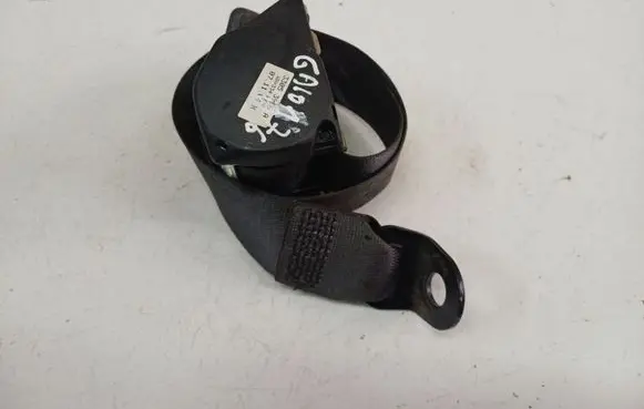 Fiat Croma Middle seatbelt (rear) 33053986A