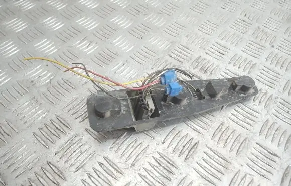 Opel Vectra B Tail light bulb cover holder