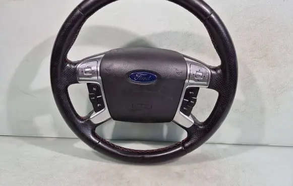 Ford S-MAX Steering wheel