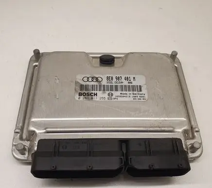 Volkswagen PASSAT B5.5 Engine control unit/module 8E0907401M 1039S04219 0281011255