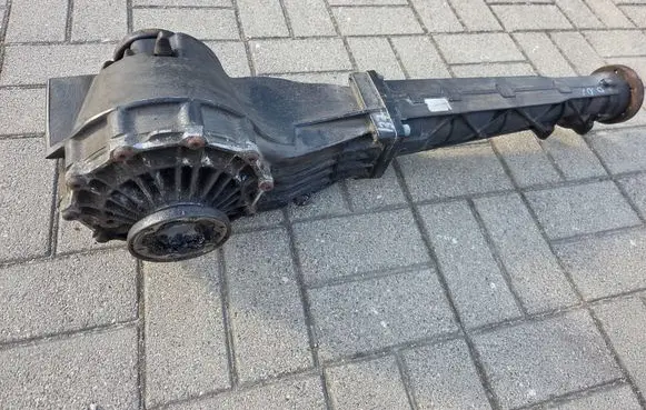 Audi A4 S4 B5 8D Rear differential DAK