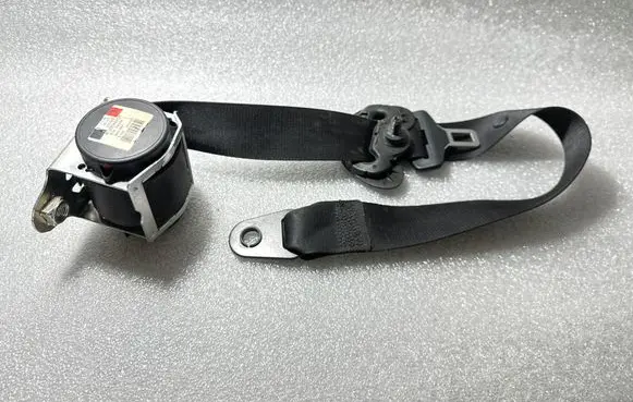 Mini One - Cooper Coupe R56 Rear seatbelt 609340000A