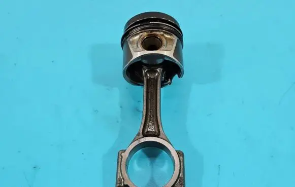 Volkswagen PASSAT CC Piston CBB IMPRK1371823