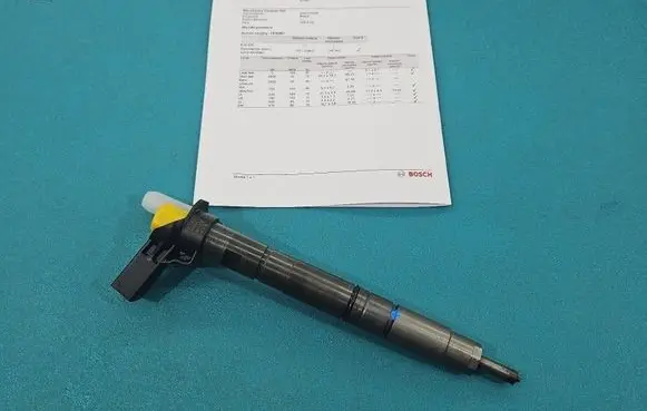 Skoda Octavia Mk2 (1Z) Fuel injector 0445116030 IMPRK1526867