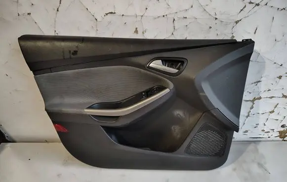 Ford Focus Coupe rear side trim panel 