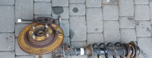 Mitsubishi Space Star Front wheel hub spindle knuckle