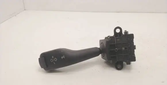 BMW 3 E46 Indicator stalk 8363668 01104010