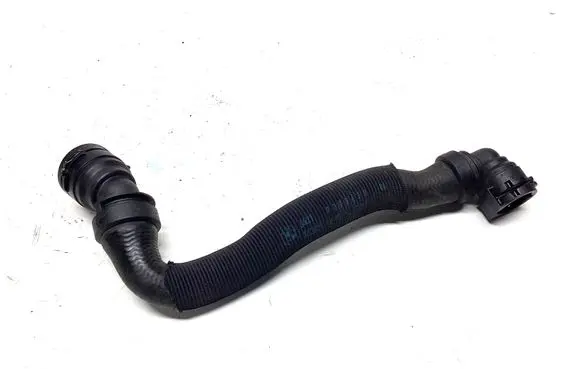 BMW 5 G30 G31 Engine coolant pipe/hose 9299619