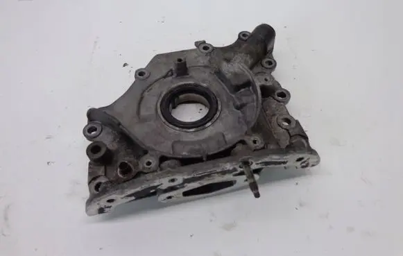 Citroen Xsara Picasso Oil pump 9652426380
