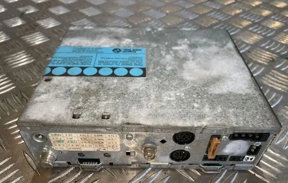 BMW 8 E31 Radio/CD/DVD/GPS head unit 6512