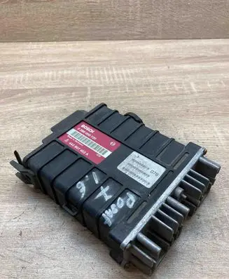 Volkswagen PASSAT B3 Engine control unit/module ECU 443907403A 0280000720