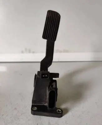 Mercedes-Benz Sprinter W901 W902 W903 W904 Accelerator throttle pedal 0281002337 286401703 A9013000504