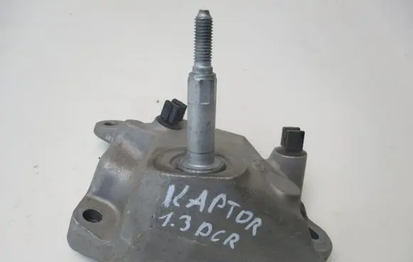 Renault Captur Gearbox mounting bracket