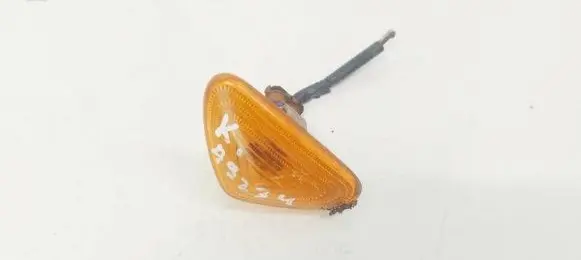 Peugeot Boxer Front fender indicator light B032