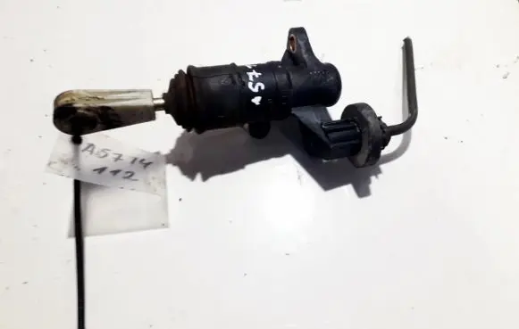 Audi A4 S4 B5 8D Clutch master cylinder 8E1721401