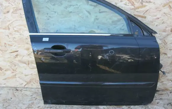 Volvo V50 Front door