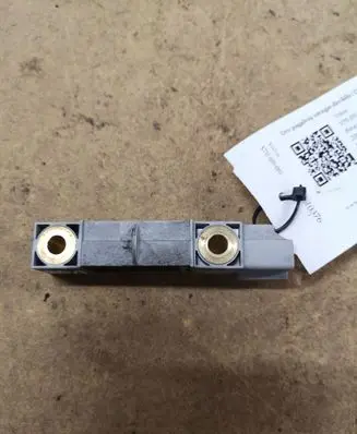 Volvo V70 Airbag deployment crash/impact sensor 9452777 001670 030101