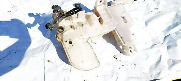 Citroen C5 Windshield washer fluid reservoir/tank 9682177680
