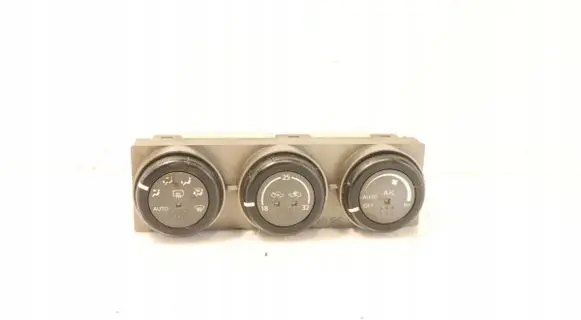 Nissan X-Trail T30 Interior fan control switch 