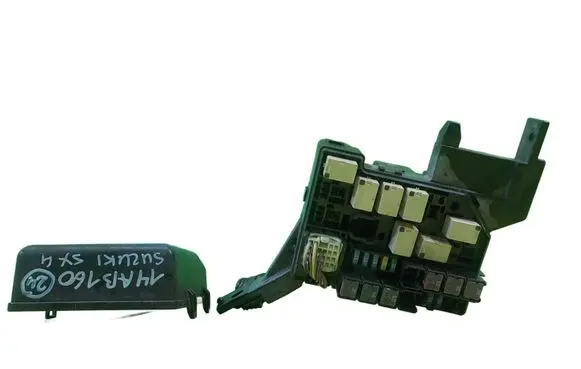 Suzuki SX4 Fuse box set BEZPIECZNIKOW 14AB160