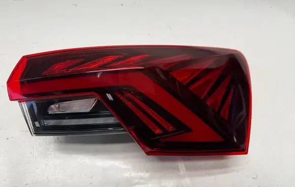 Skoda Octavia Mk4 Rear/tail lights 5E3945208 5E3945208A