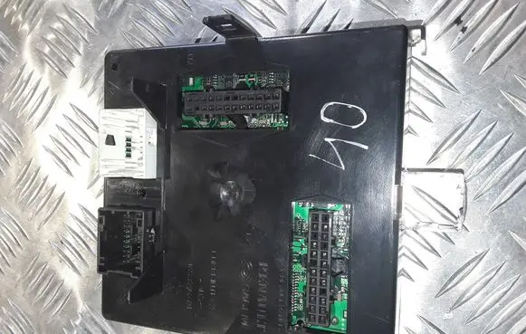 Renault Espace - Grand espace IV Immobilizer control unit/module 8200491803 8200315963 8200447438