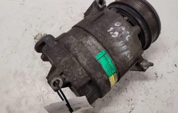 Opel Insignia A Air conditioning (A/C) compressor (pump) 7197 J639 13197197