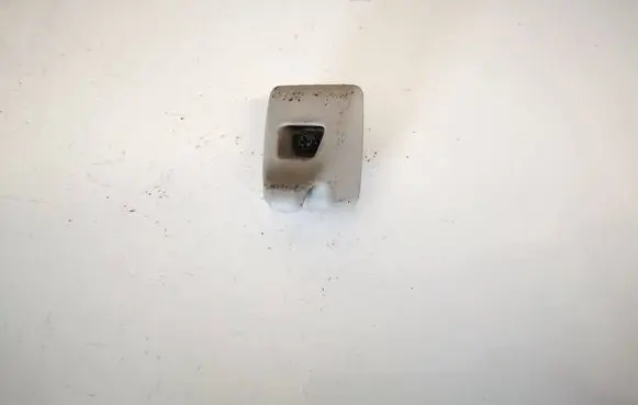 Sun visor clip/hook/bracket