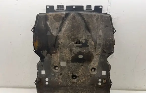 Peugeot 3008 III Engine splash shield/under tray 9862850080