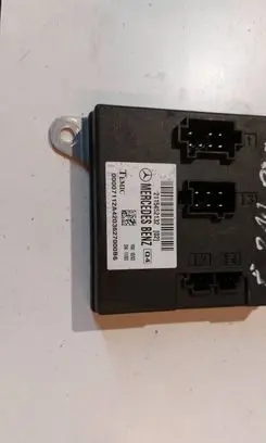 Mercedes-Benz E W211 Comfort/convenience module 2115452132 00007112A42